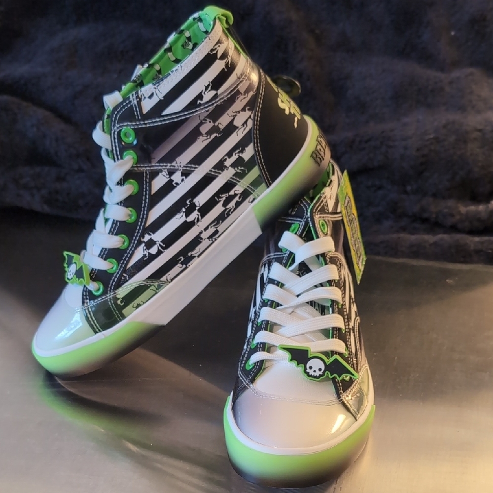 Beetlejuice sneakers/ shoes/ size 8